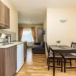 Séjour chez l'habitant Palangos